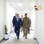 رئيس الوزراء يطلع على الخطة الخاصة بزيارة الإمام العسكري(ع)